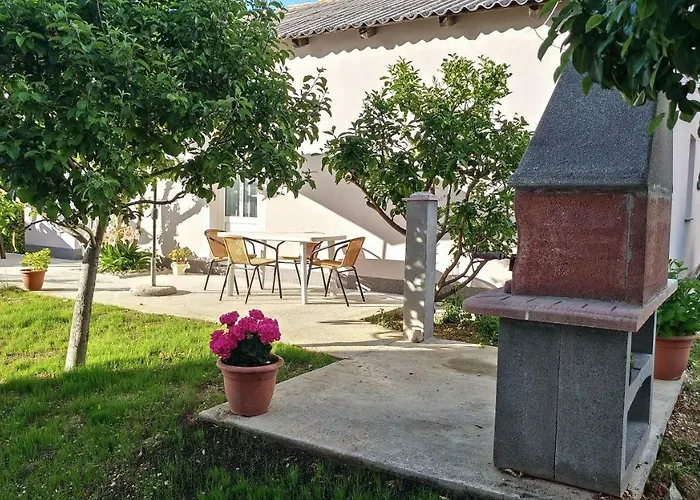 Kastelan Апартаменты *